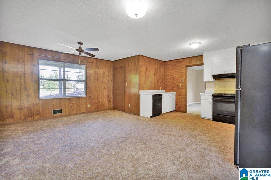 821 9th Street Pleasant Grove, AL 35127 - Photo 4 of 26