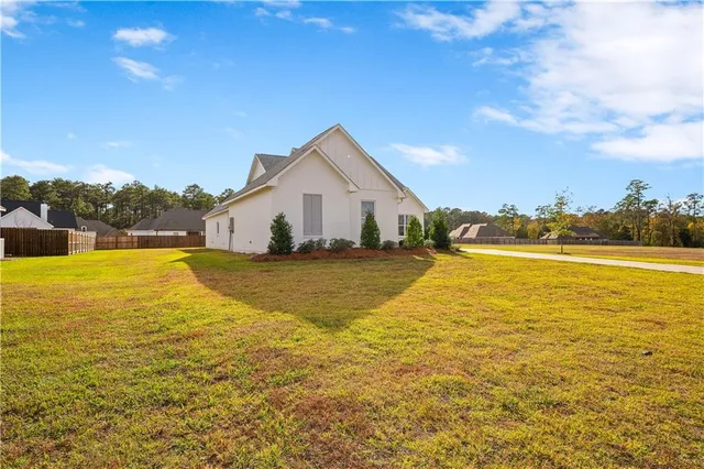 $454,000 | 2216 Forest Trail, Woodworth, LA 71485