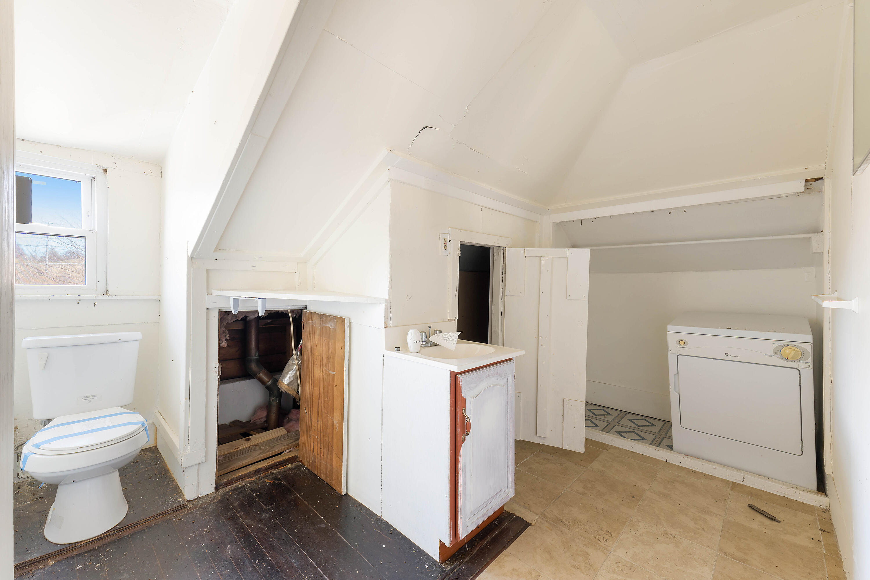 76 Fish Street Thomaston, ME 04861 - Photo 24 of 40 76 Fish St_123