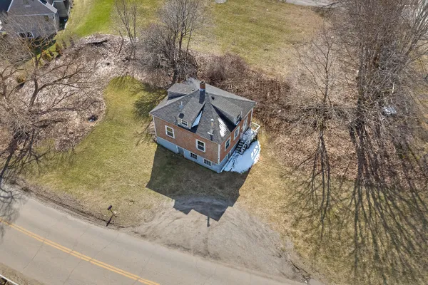 $149,000 | 76 Fish Street, Thomaston, ME 04861