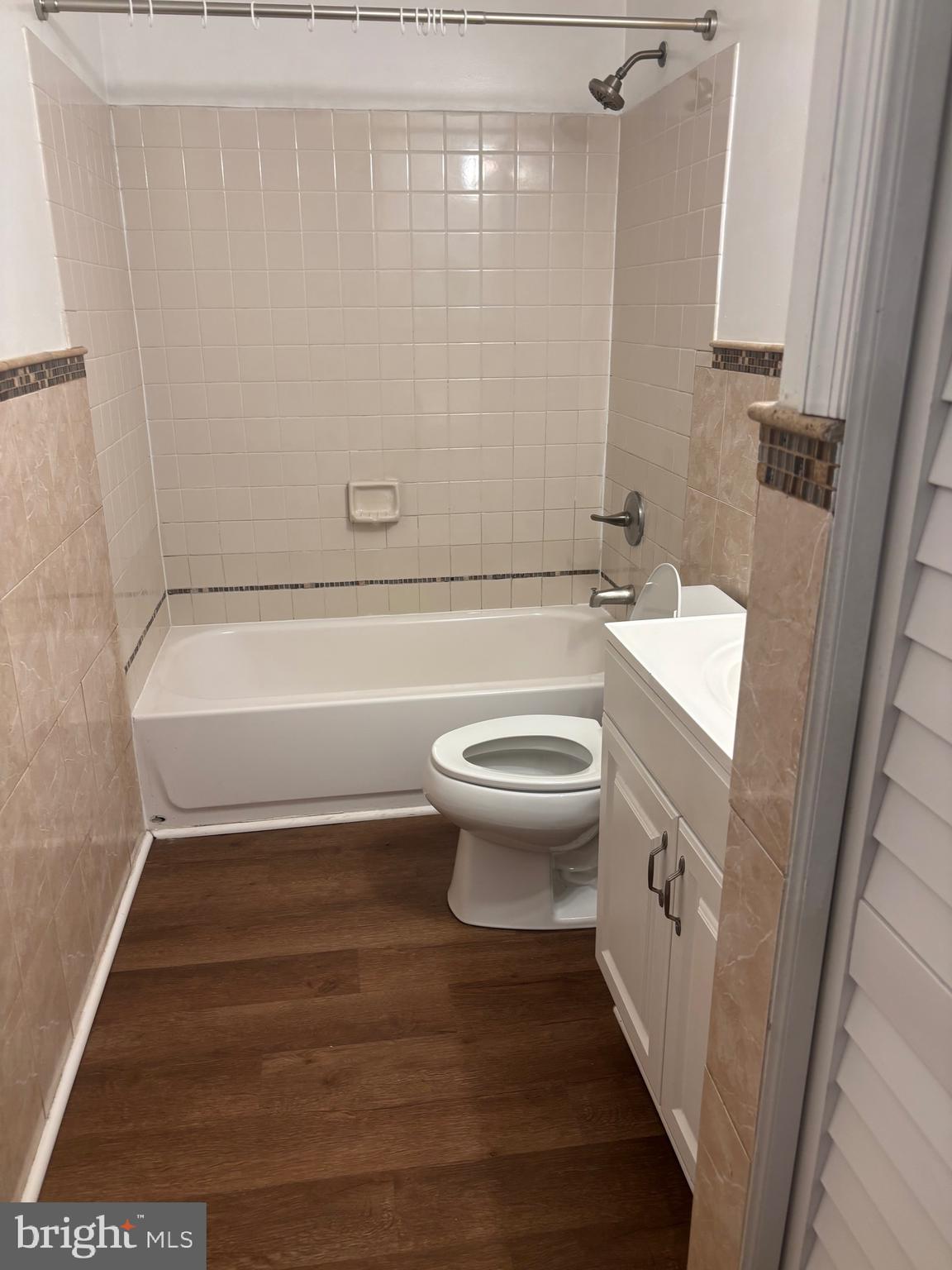 42 Victoria Manor Court Sicklerville, NJ 08081 - Photo 14 of 16