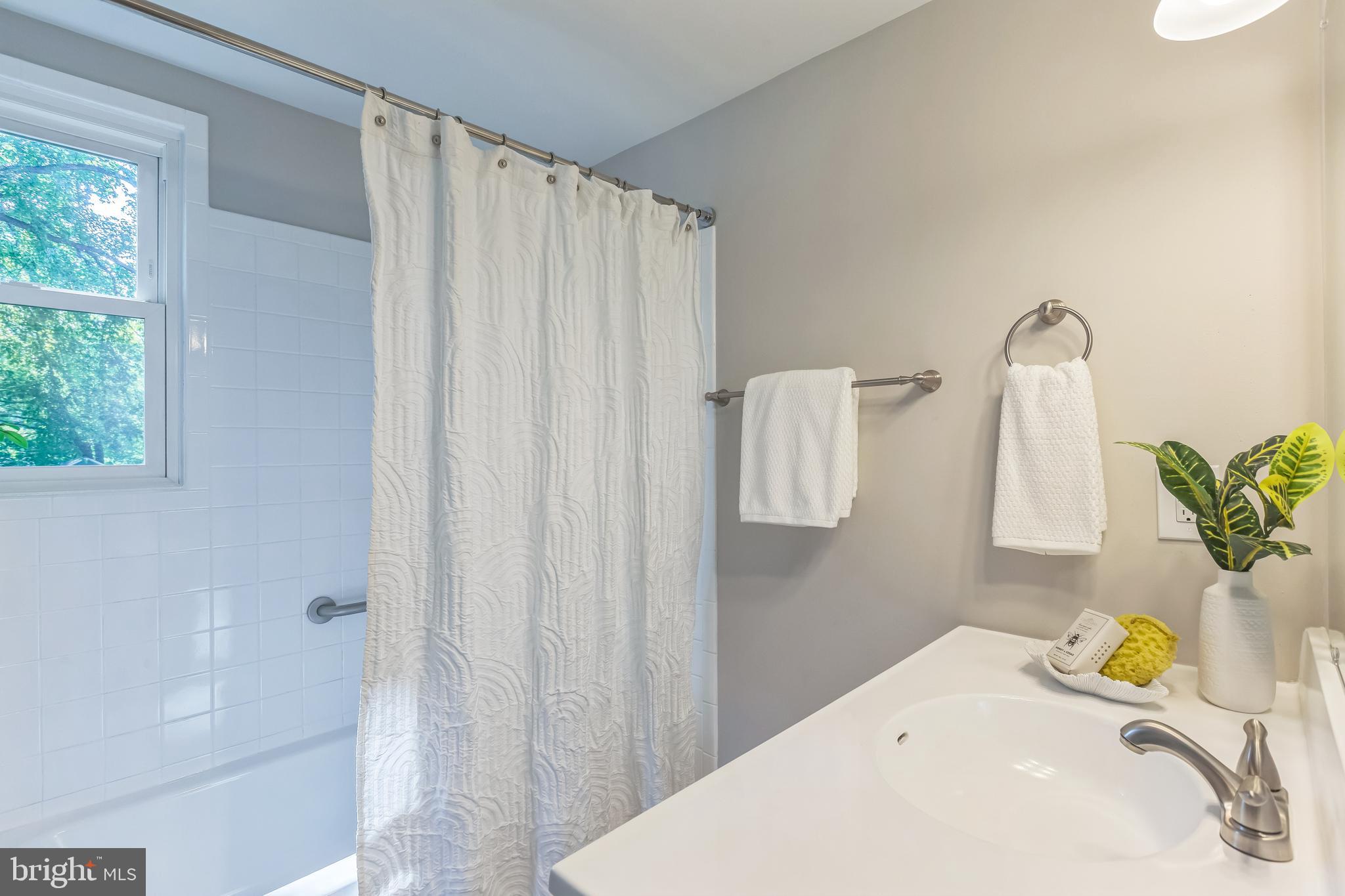 2403 Lafayette Boulevard Fredericksburg, VA 22401 - Photo 22 of 29