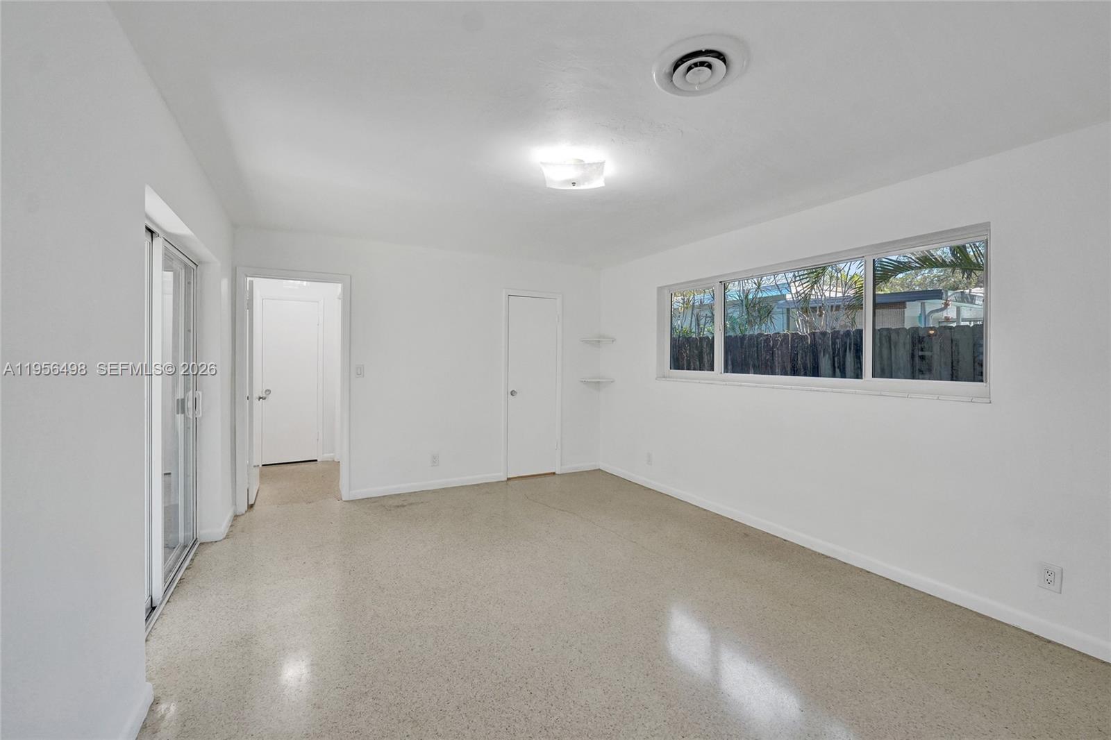 3816 West Park Road Hollywood, FL 33021 - Photo 19 of 55 PRIMARY BEDROOM