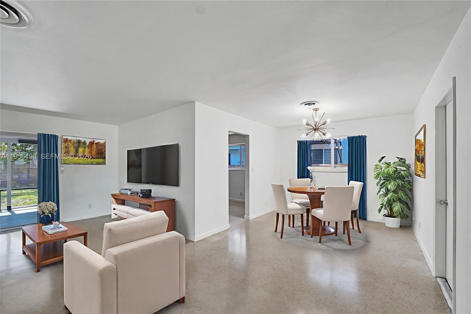 3816 West Park Road Hollywood, FL 33021 - Photo 6 of 55 VIRTUALLY STAGED