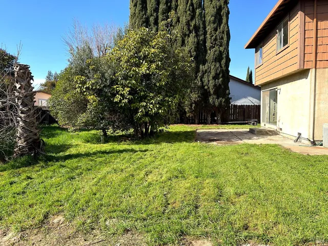 $389,000 | 1109 Pheasant Drive, Suisun City, CA 94585