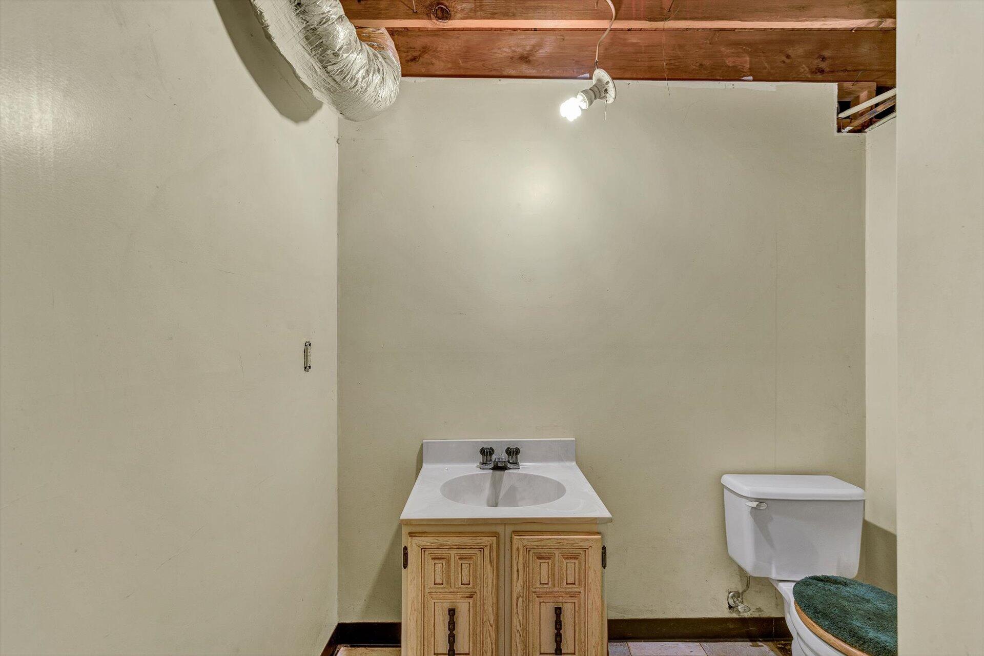 2446 Deer Run Road Ferrum, VA 24088 - Photo 17 of 146 Cottage - Full Bath - Lower Lvl