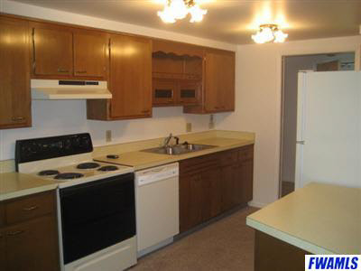 11802 Hand Road Fort Wayne, IN 46818 - Photo 3 of 9