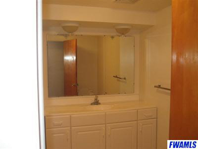 11802 Hand Road Fort Wayne, IN 46818 - Photo 5 of 9