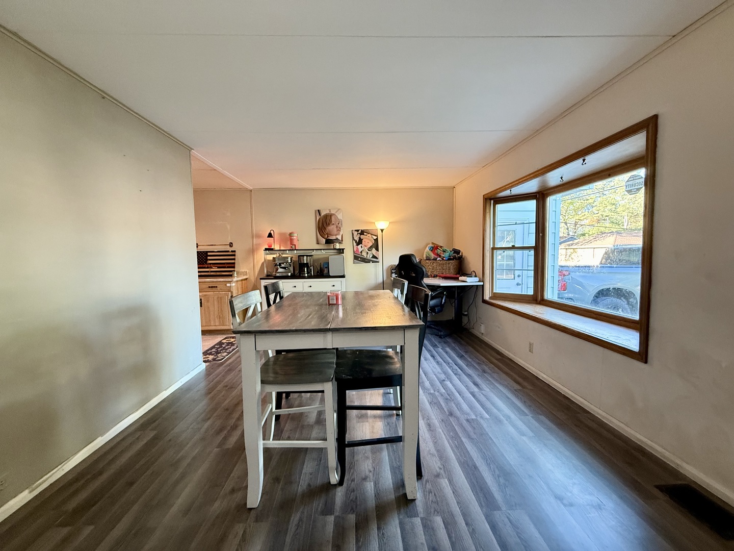 301 South Walnut Street Clinton, IL 61727 - Photo 5 of 27