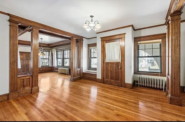 $2,500 | 98 Forest Park Avenue, Unit 1, Springfield, MA 01108