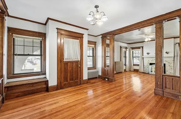 $2,500 | 98 Forest Park Avenue, Unit 1, Springfield, MA 01108