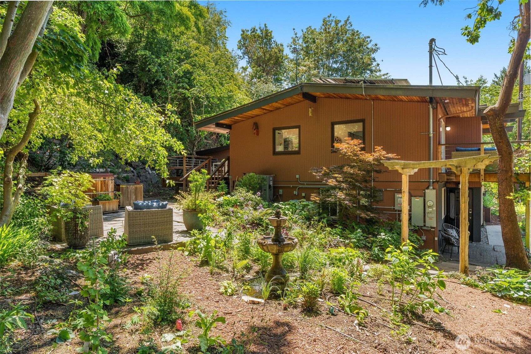 4000 Southwest Myrtle Street Seattle, WA 98136 - Photo 32 of 36