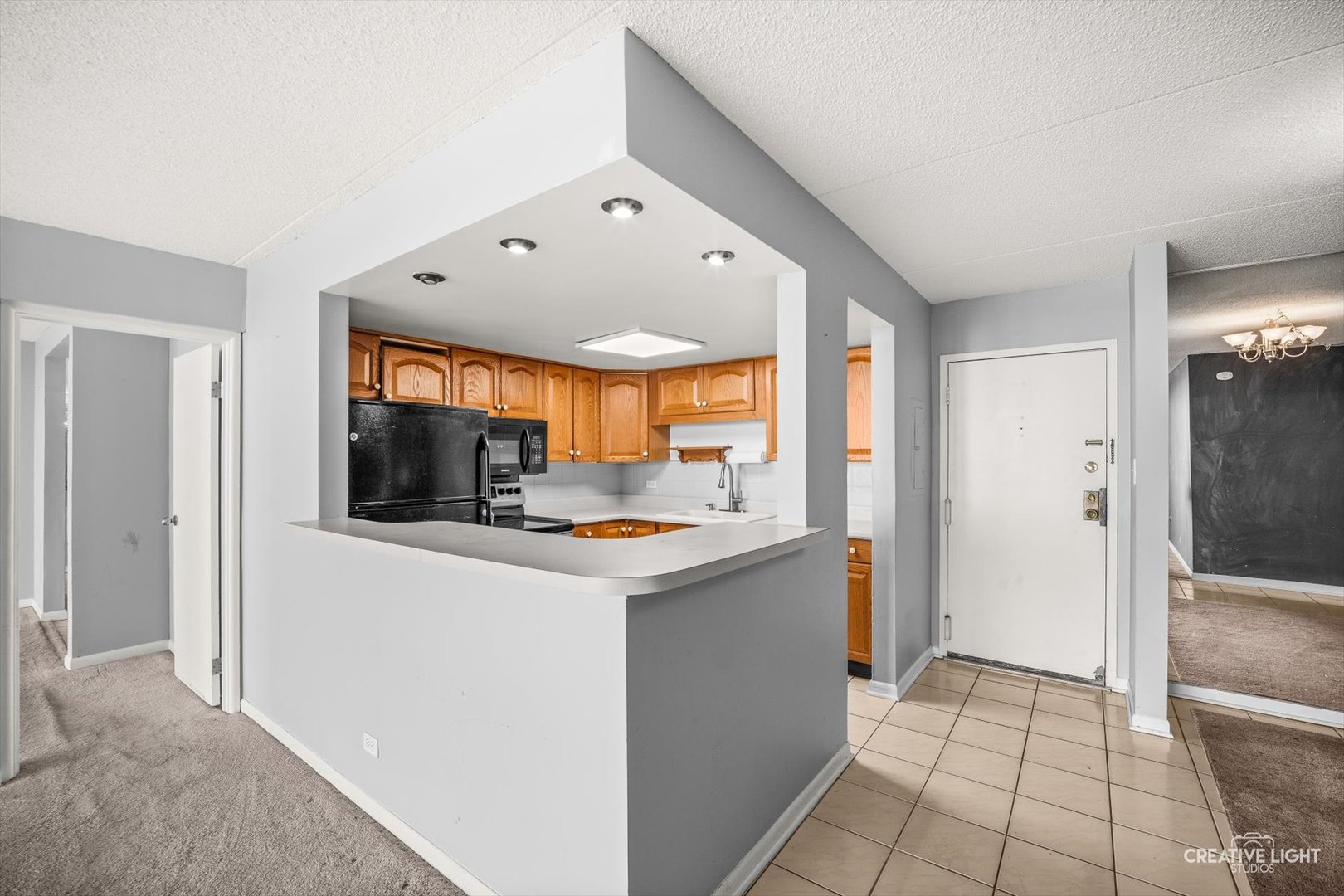 2015 South Finley Road, Unit 1104 Lombard, IL 60148 - Photo 6 of 21 Gallery Image 6