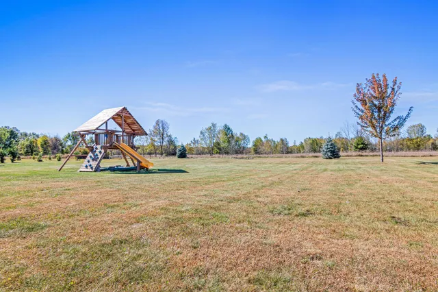 $525,000 | 23846 Marmon Street Northeast, Bethel, MN 55005