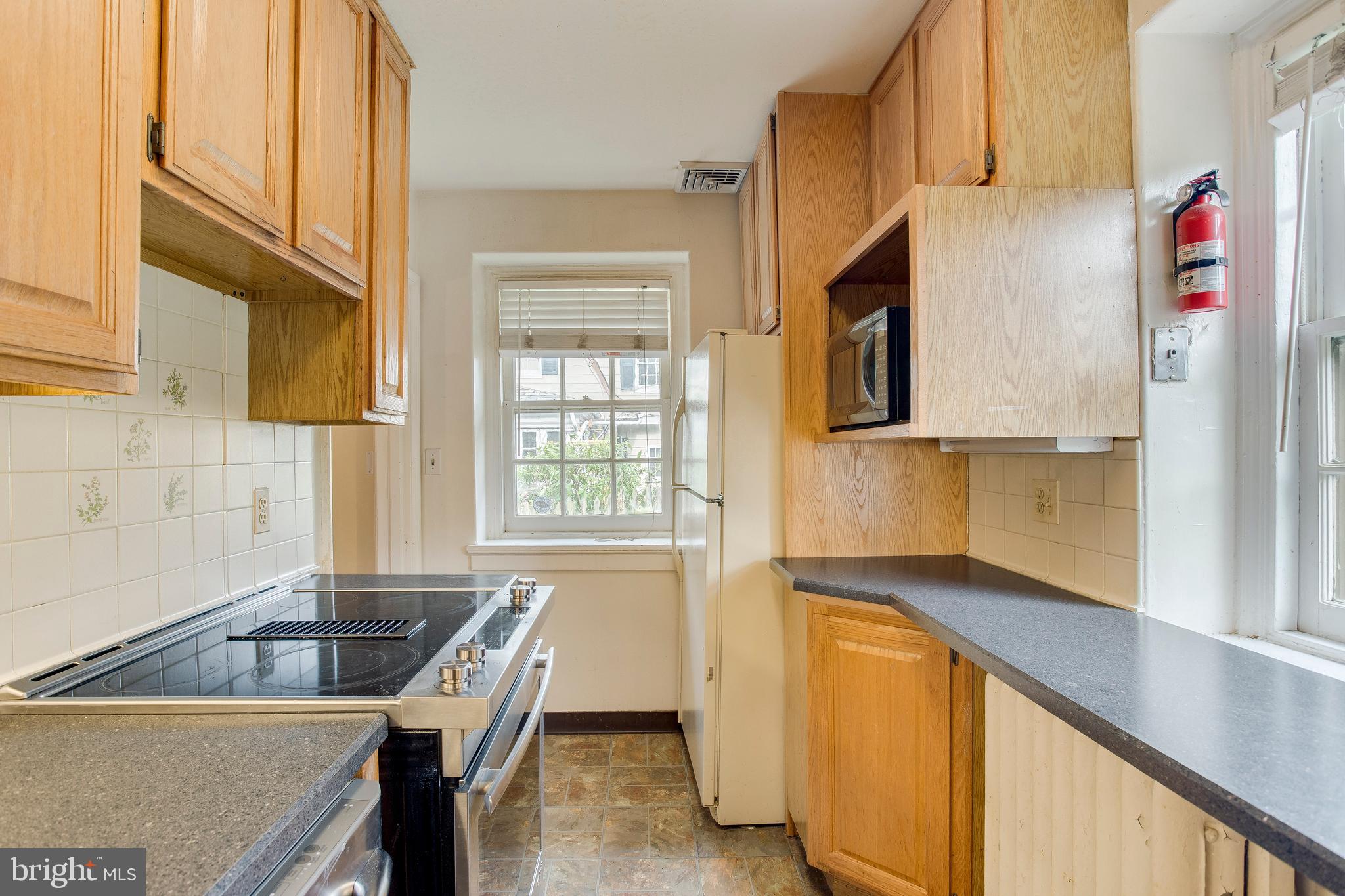 307 Wendover Road Baltimore, MD 21212 - Photo 9 of 16 Gallery Image 9