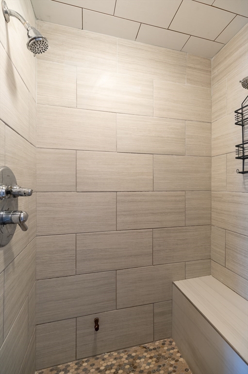 32 Witham Street, Unit B Gloucester, MA 01930 - Photo 18 of 36 a bathroom with a shower