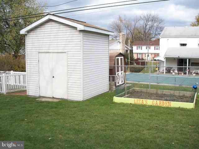 4612 Surrey Road Harrisburg, PA 17109 - Photo 21 of 22 Gallery Image 21