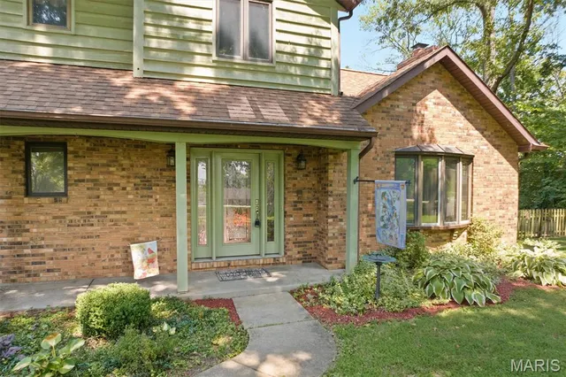 $490,000 | 27 Talon Drive, Millstadt, IL 62260