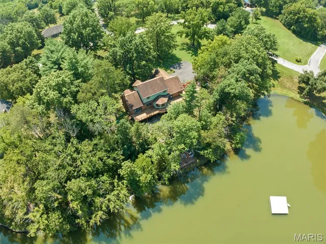 $490,000 | 27 Talon Drive, Millstadt, IL 62260