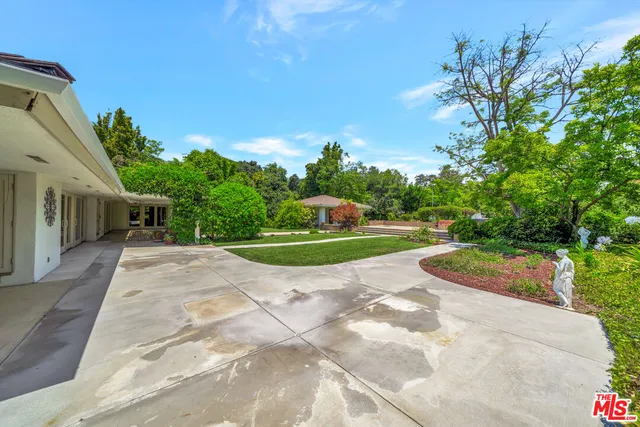 $7,995 | 1100 Rodeo Road, Arcadia, CA 91006