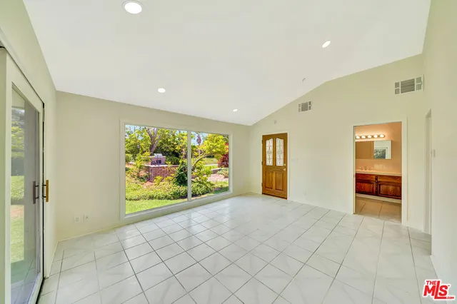 $7,995 | 1100 Rodeo Road, Arcadia, CA 91006