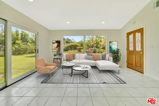 $7,995 | 1100 Rodeo Road, Arcadia, CA 91006