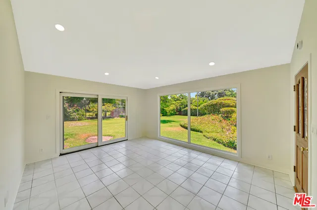 $7,995 | 1100 Rodeo Road, Arcadia, CA 91006