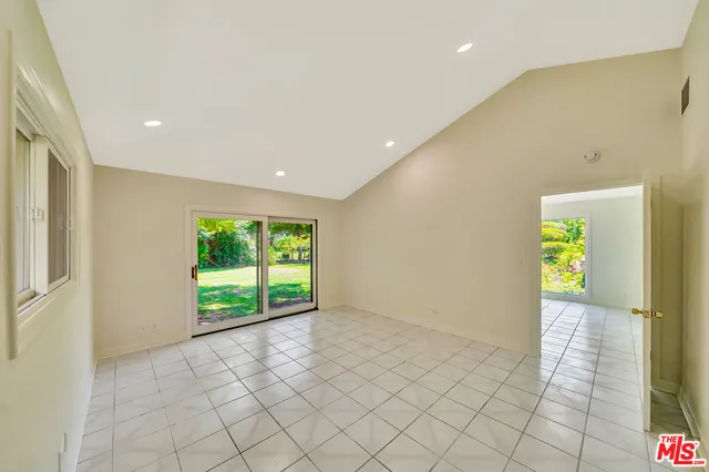 $7,995 | 1100 Rodeo Road, Arcadia, CA 91006