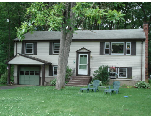 44 Southgate Road Franklin, MA 02038 - Photo 1 of 1 Gallery Image 1