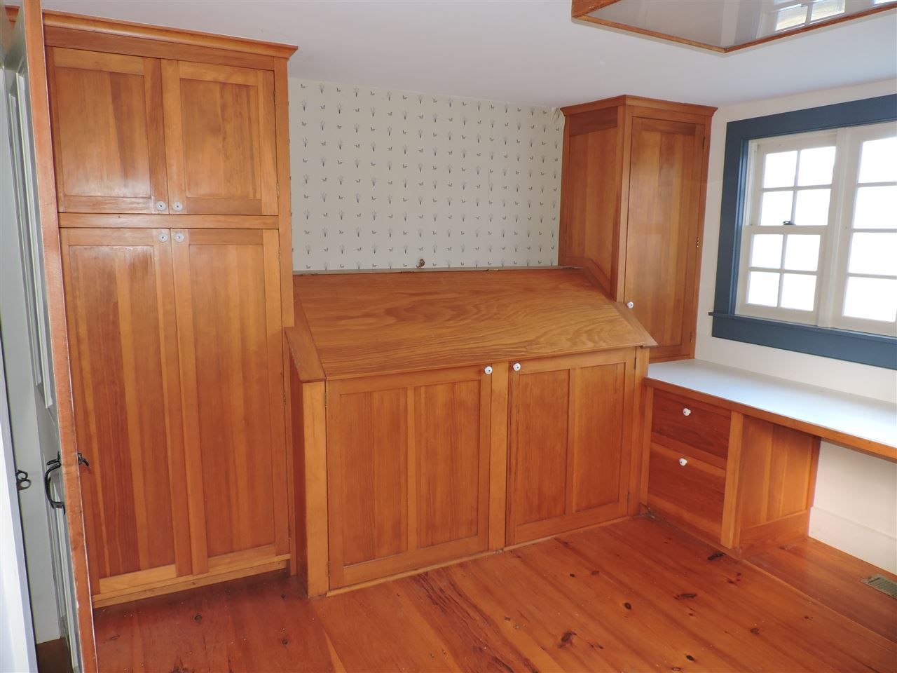 1050 Murray Hill Road Hill, NH 03243 - Photo 9 of 36 Gallery Image 9