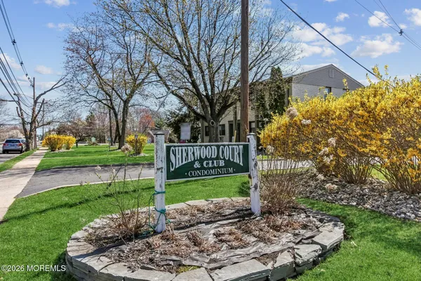 $299,000 | 500 Cliffwood Avenue West, Unit D13, Matawan, NJ 07747