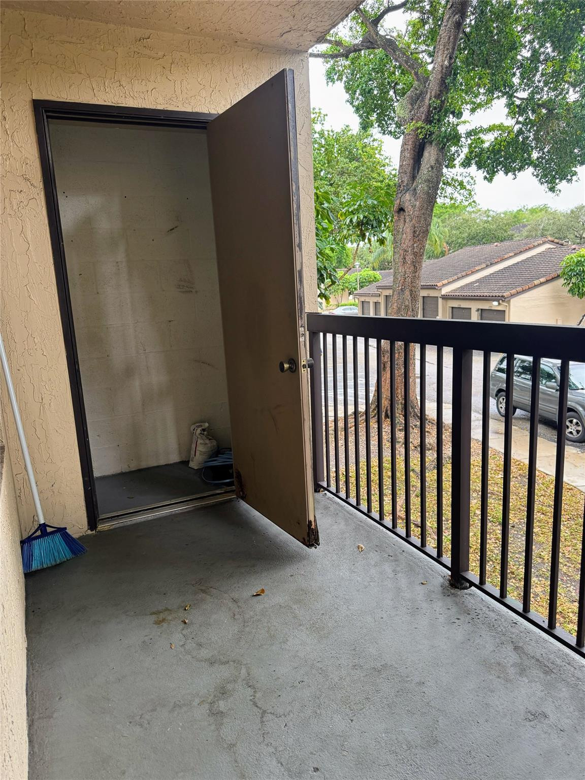 4361 West McNab Road, Unit 17 Pompano Beach, FL 33069 - Photo 30 of 42 Photo 30