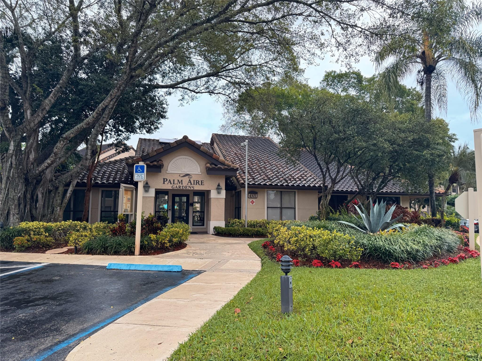 4361 West McNab Road, Unit 17 Pompano Beach, FL 33069 - Photo 33 of 42 Photo 33