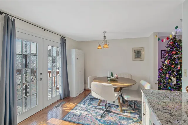 $239,900 | 117 Finwood Drive, Van Buren, NY 13027