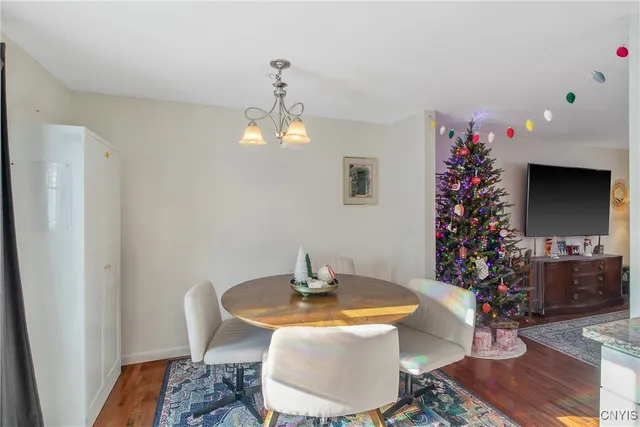 $239,900 | 117 Finwood Drive, Van Buren, NY 13027