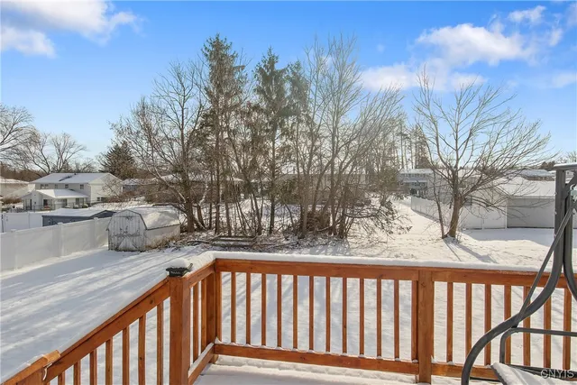 $239,900 | 117 Finwood Drive, Van Buren, NY 13027