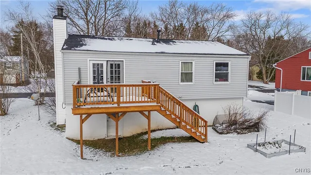 $239,900 | 117 Finwood Drive, Van Buren, NY 13027
