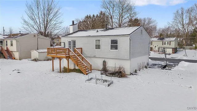$239,900 | 117 Finwood Drive, Van Buren, NY 13027