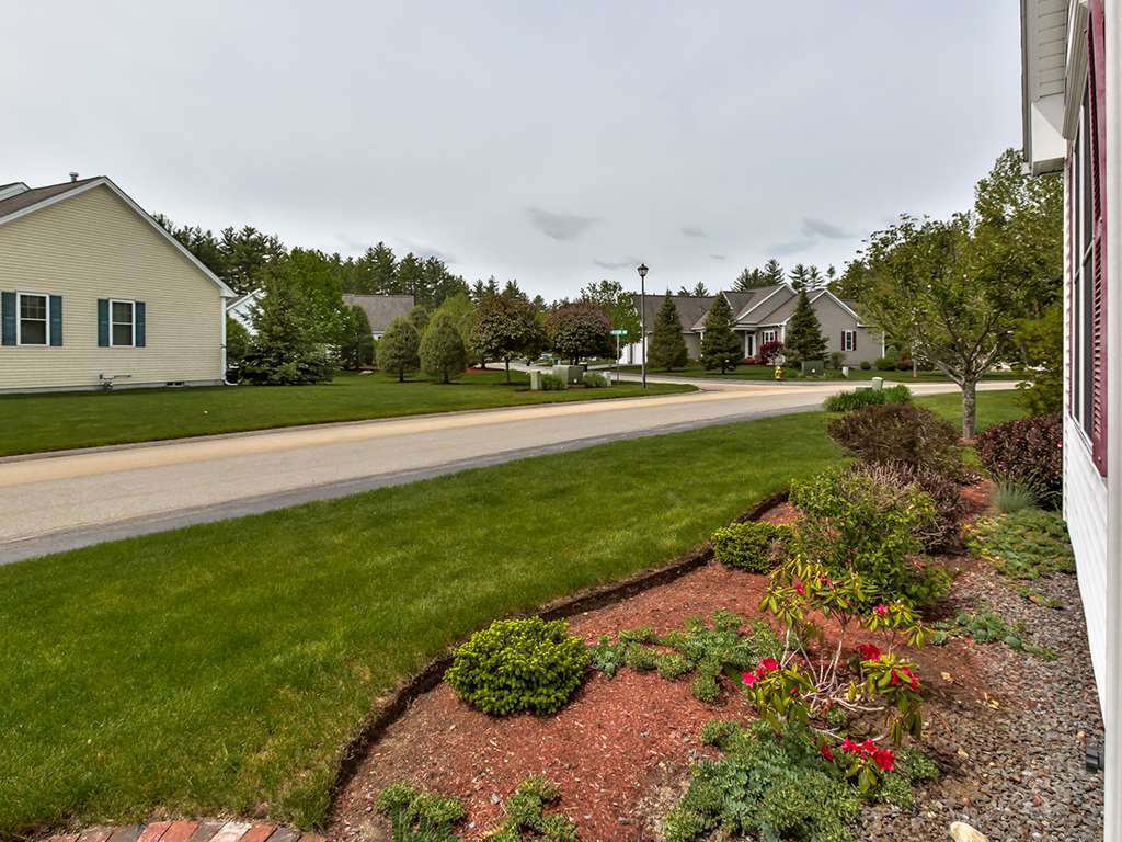 8 Summerfield Way Amherst, NH 03031 - Photo 37 of 37