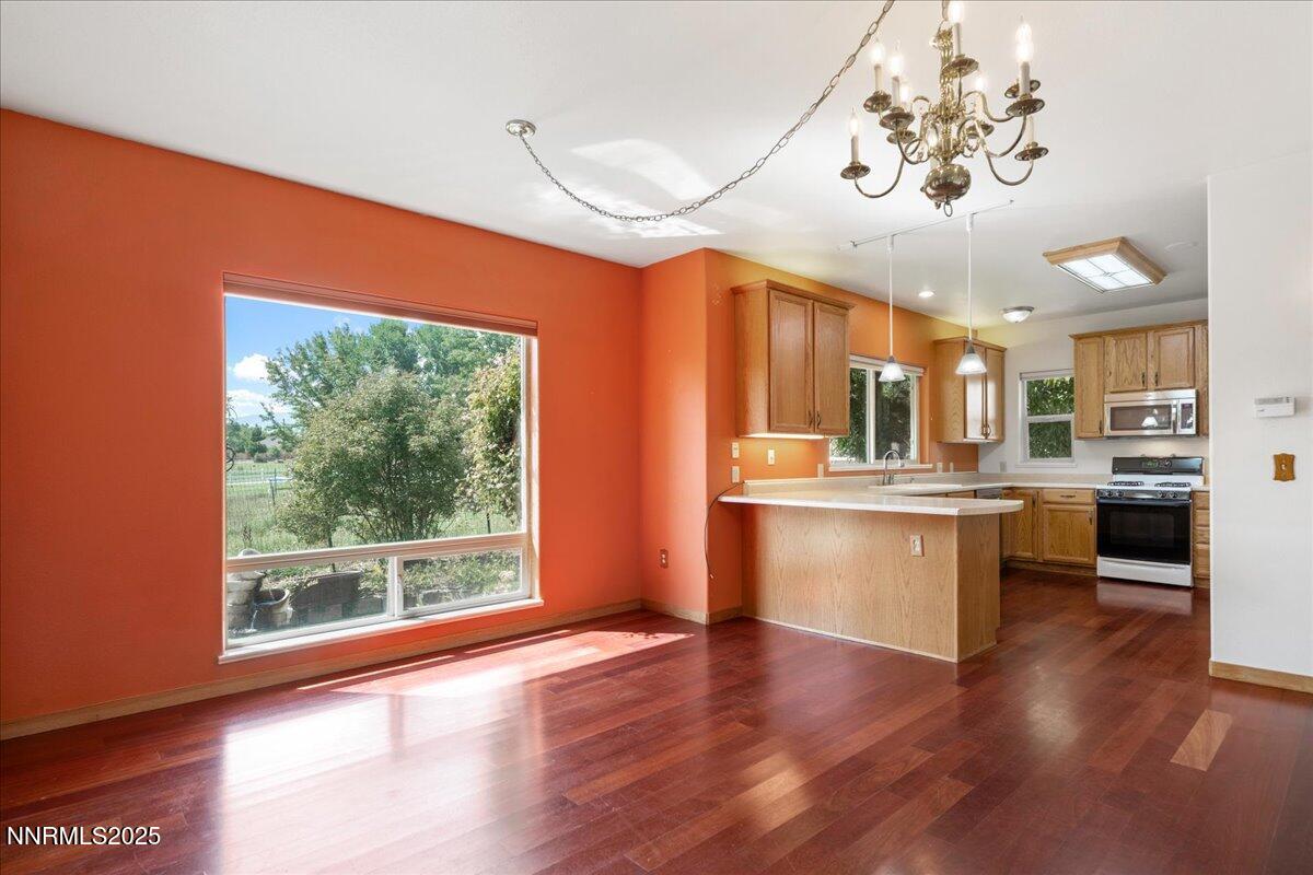 1516 Coleman Drive Reno, NV 89503 - Photo 36 of 87 49-DSC_9548