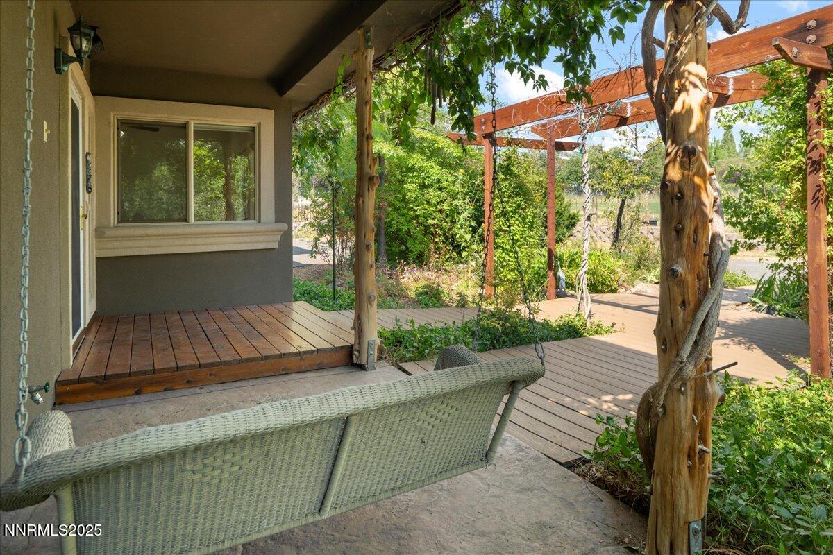1516 Coleman Drive Reno, NV 89503 - Photo 8 of 87 08-DSC_9398