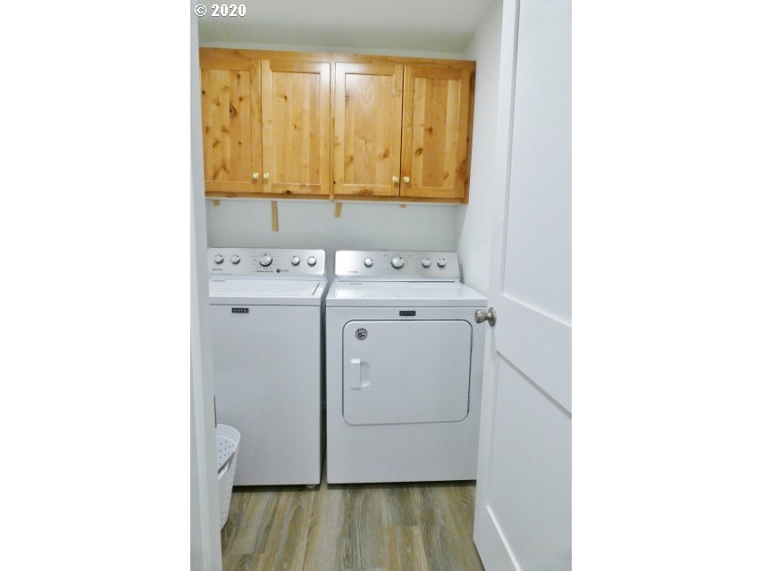 71406 Palmer Junction Road Elgin, OR 97827 - Photo 14 of 28 Gallery Image 14