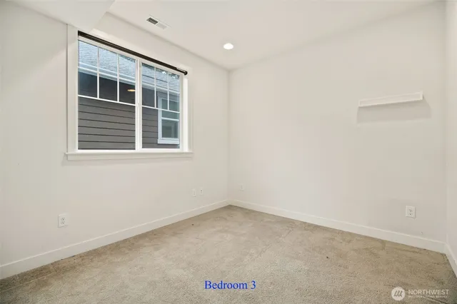 $4,800 | 4574 240th Place Southeast, Sammamish, WA 98029