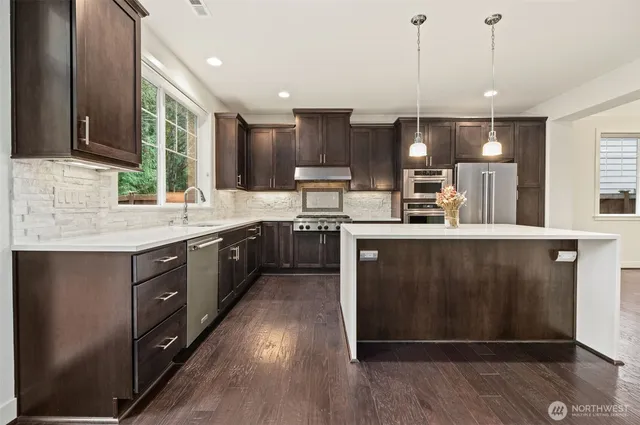 $4,800 | 4574 240th Place Southeast, Sammamish, WA 98029