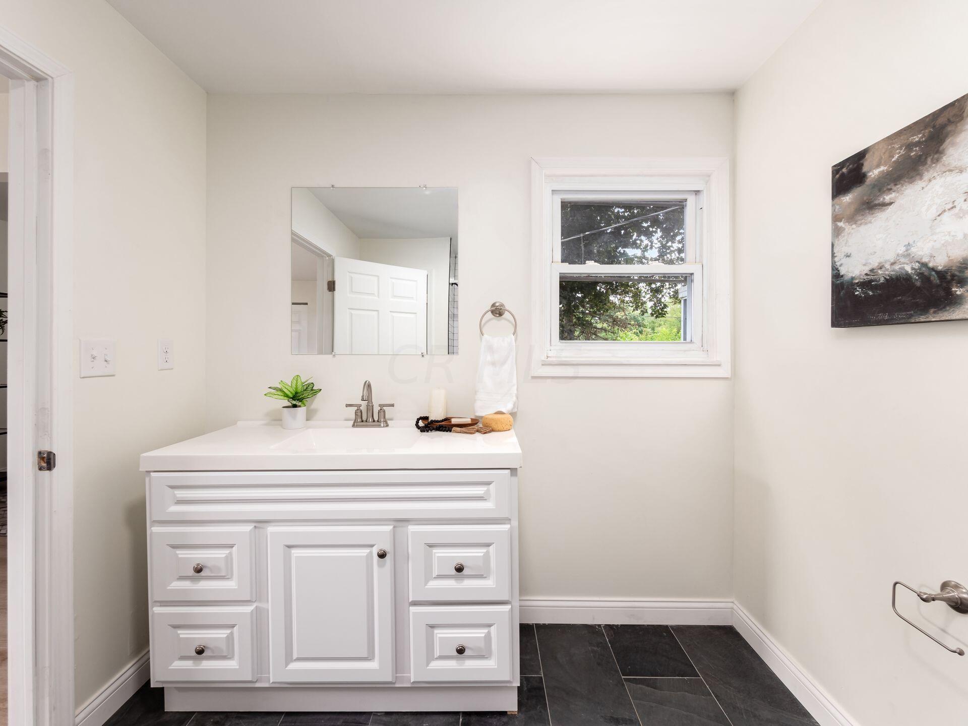 6489 Renner Road Columbus, OH 43228 - Photo 25 of 30 033_defe3d0_A 6489 Renner 100