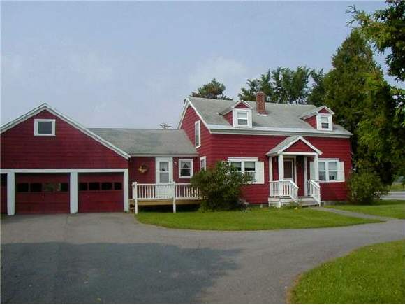 221 Highway 114 Canaan, VT 05903 - Photo 1 of 5