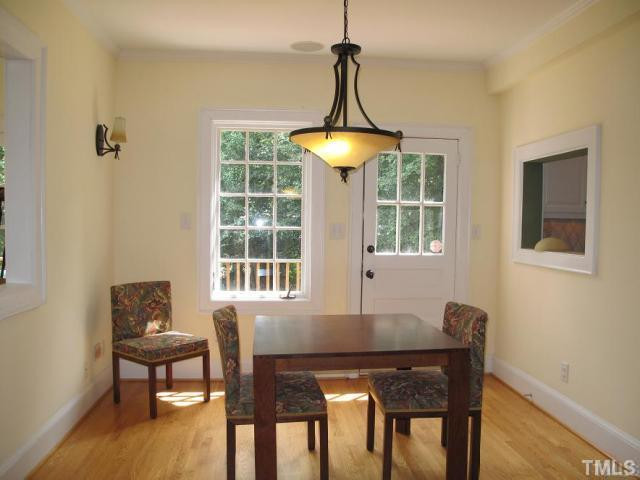 913 West Johnson Street Raleigh, NC 27605 - Photo 4 of 11 Dining Room
