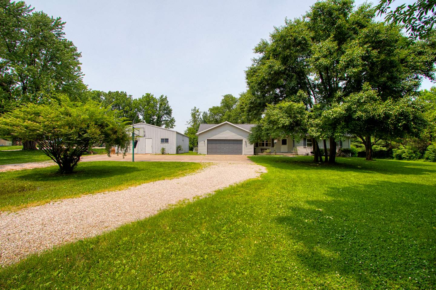 8302 Spry Road Evansville, IN 47715 - Photo 1 of 36 Gallery Image 1