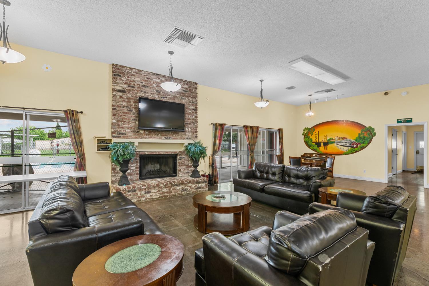 3950 Mack Road, Unit 70 Sacramento, CA 95823 - Photo 30 of 38