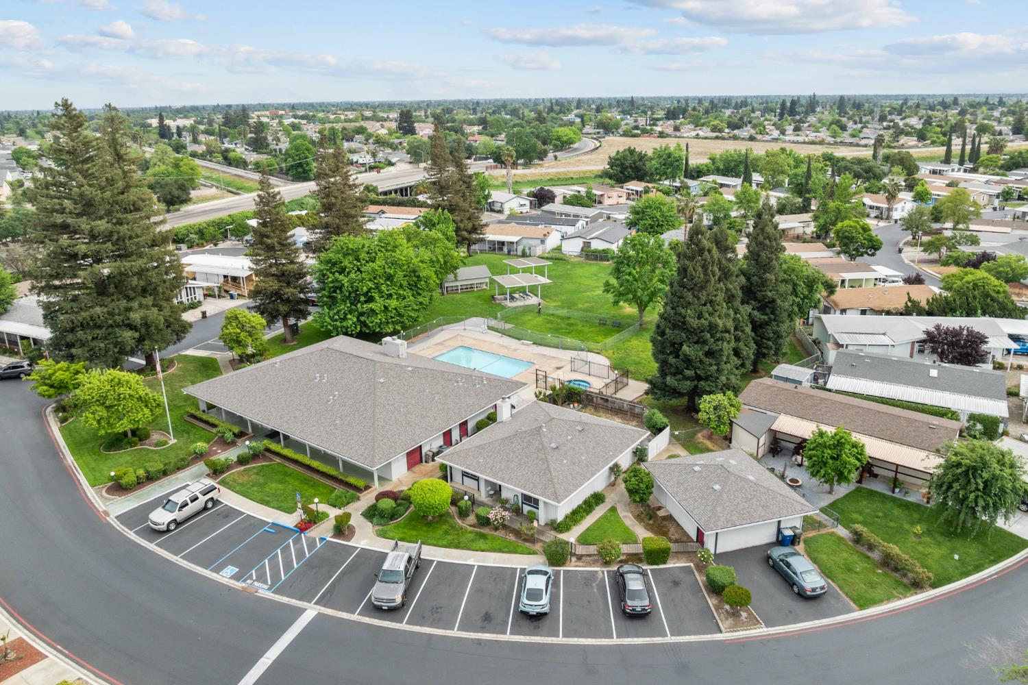 3950 Mack Road, Unit 70 Sacramento, CA 95823 - Photo 34 of 38